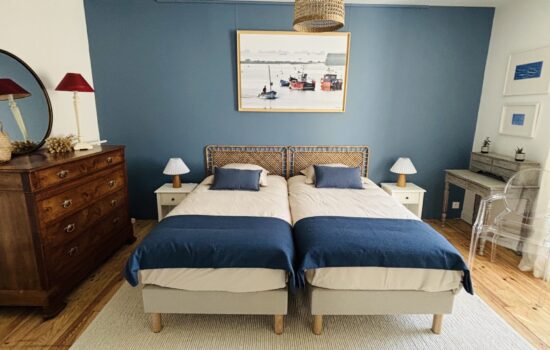 Chambre familiale avec vue sur port d'Audierne